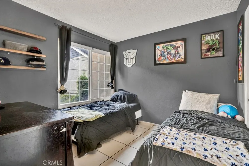 1173 S Cactus Rialto, CA 92376