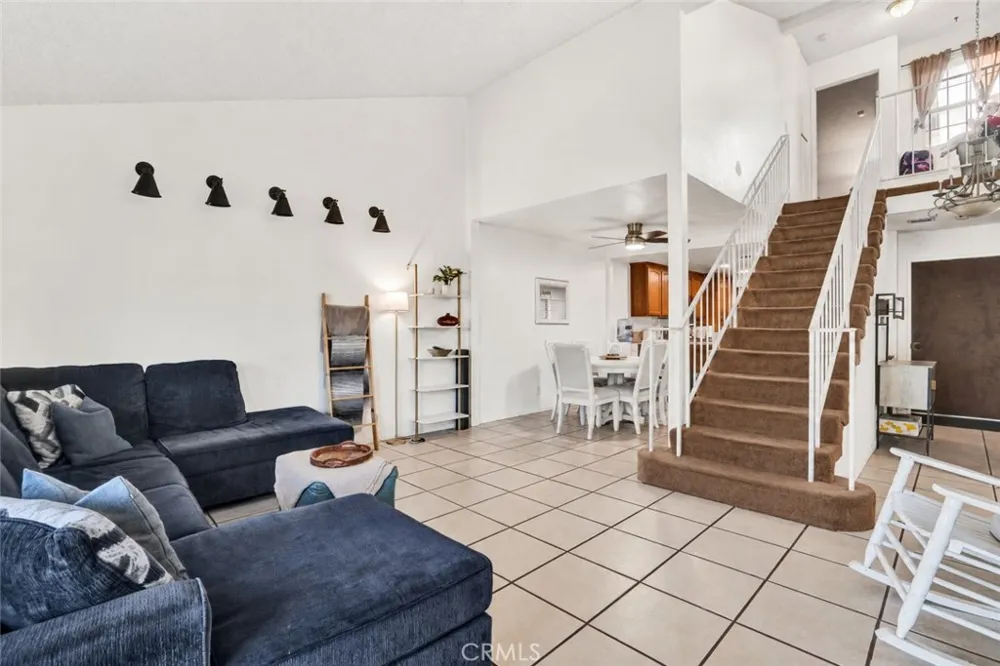1173 S Cactus Rialto, CA 92376