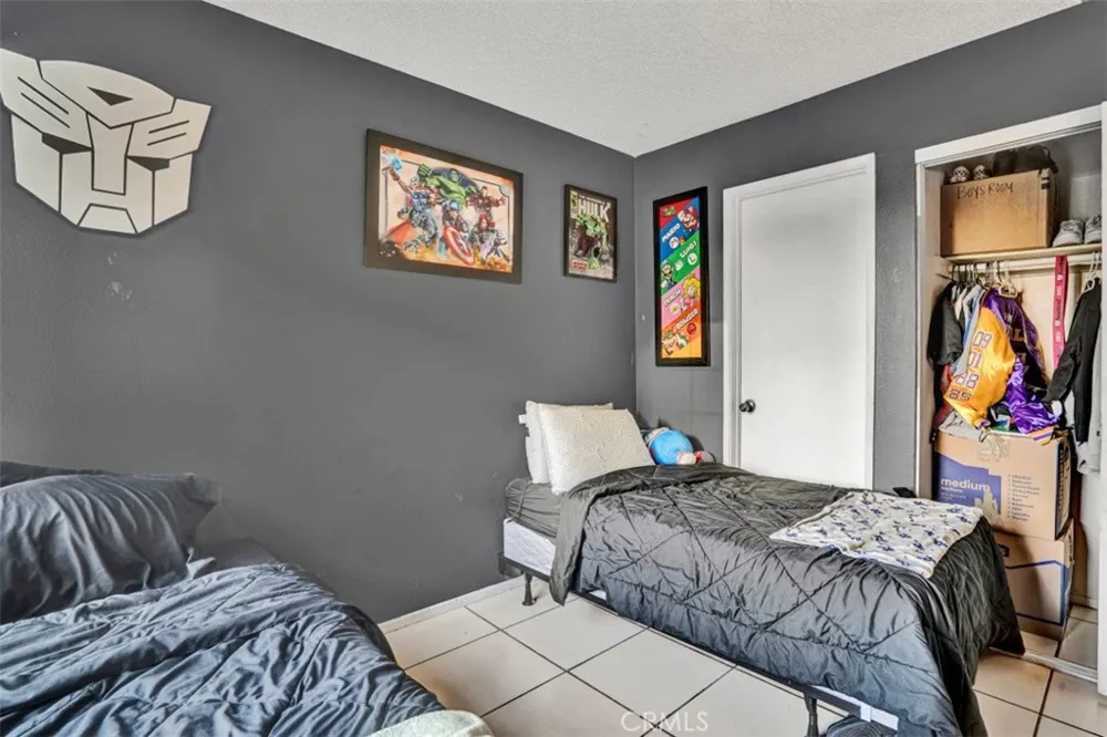 1173 S Cactus Rialto, CA 92376