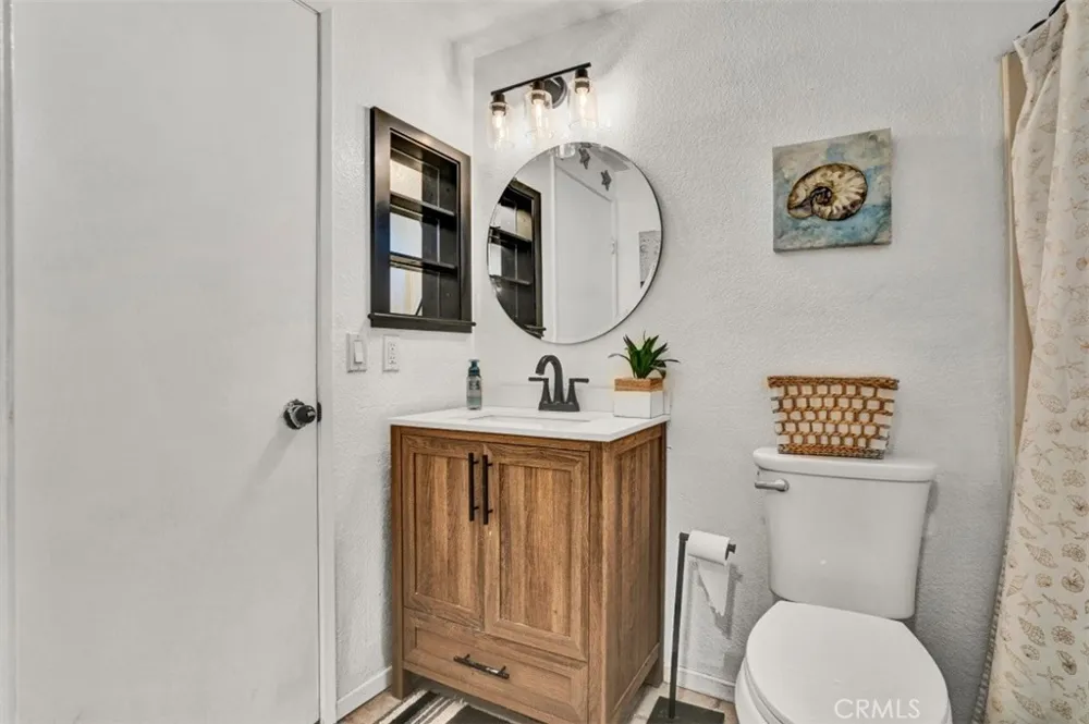 1173 S Cactus Rialto, CA 92376