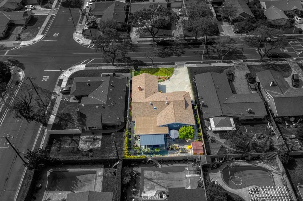1521 W Crone Anaheim, CA 92802