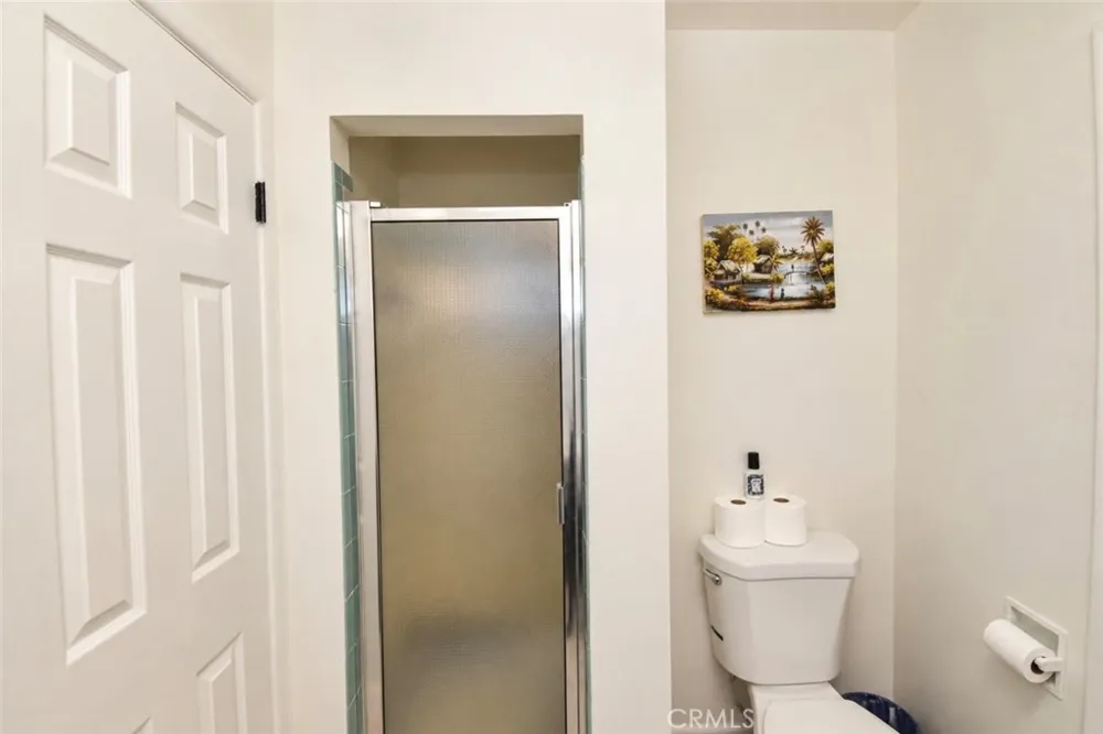 1521 W Crone Anaheim, CA 92802