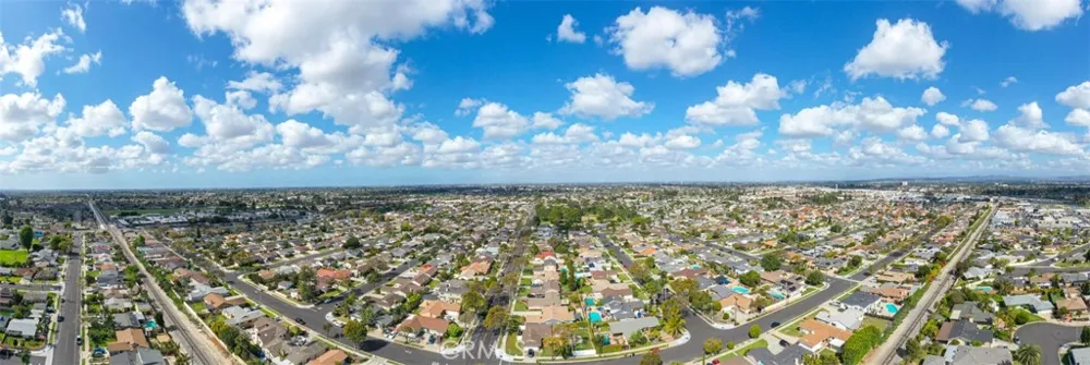 1521 W Crone Anaheim, CA 92802