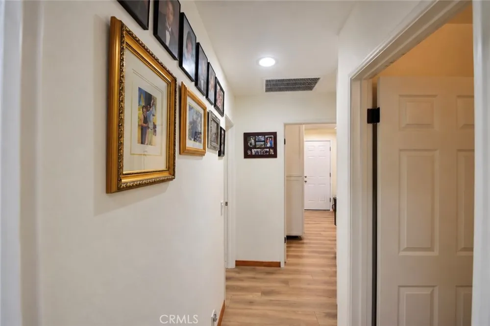 1521 W Crone Anaheim, CA 92802