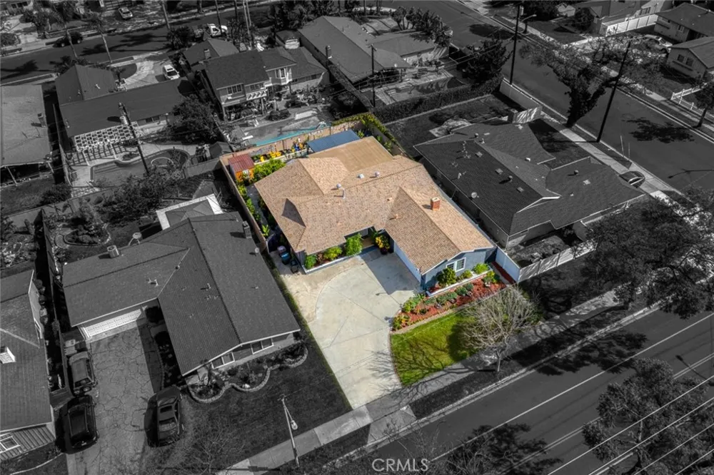 1521 W Crone Anaheim, CA 92802