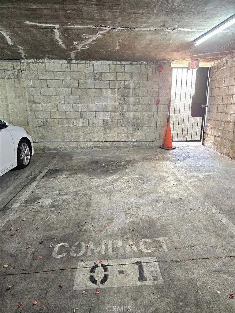 28004 S Western #102 San Pedro, CA 90732