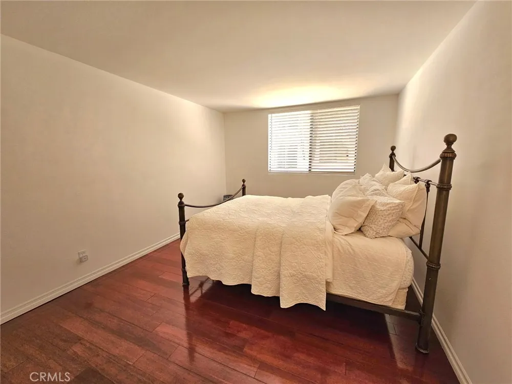 28004 S Western #102 San Pedro, CA 90732