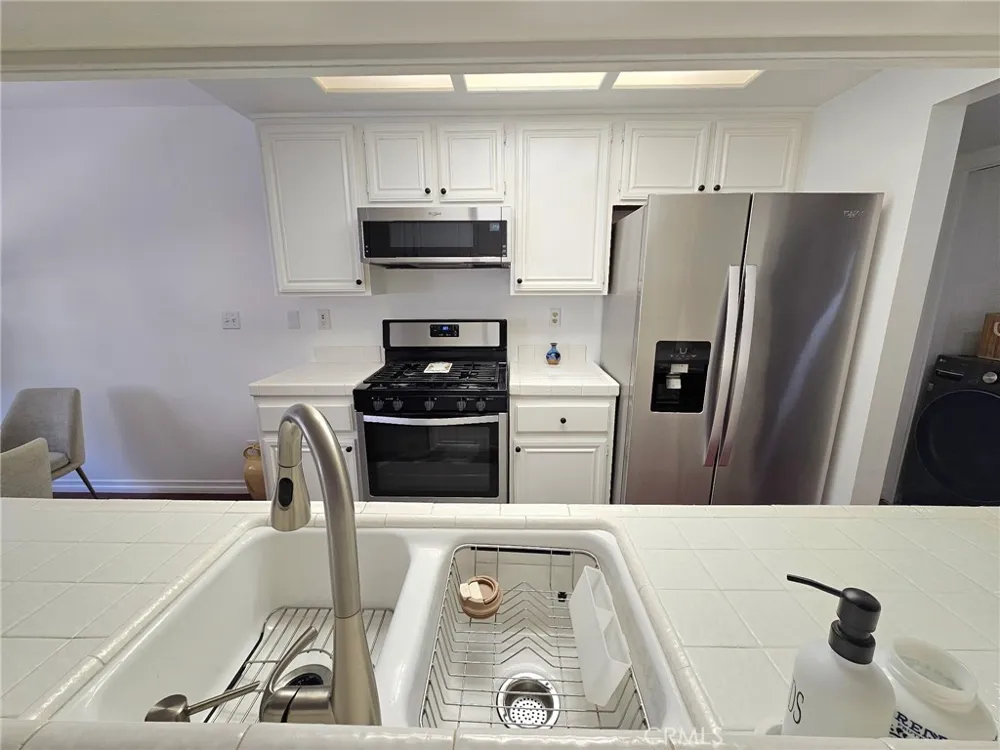 28004 S Western #102 San Pedro, CA 90732