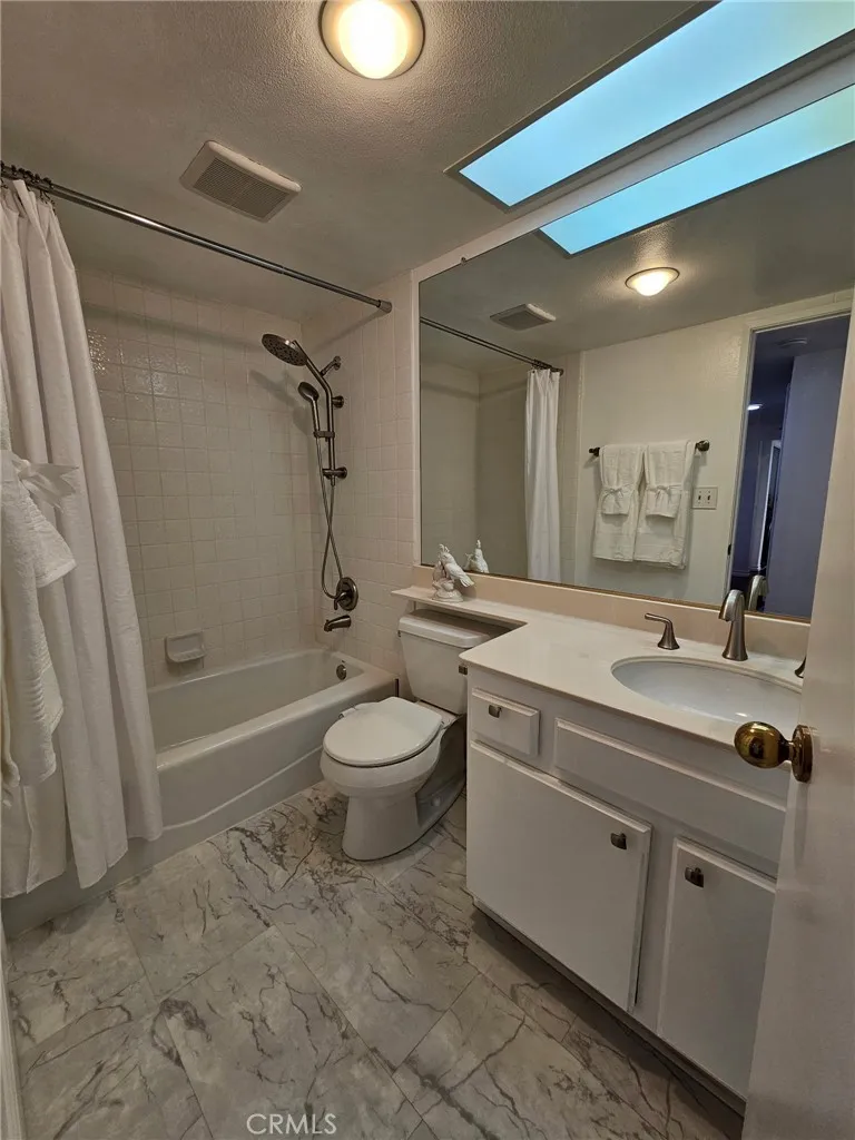 28004 S Western #102 San Pedro, CA 90732