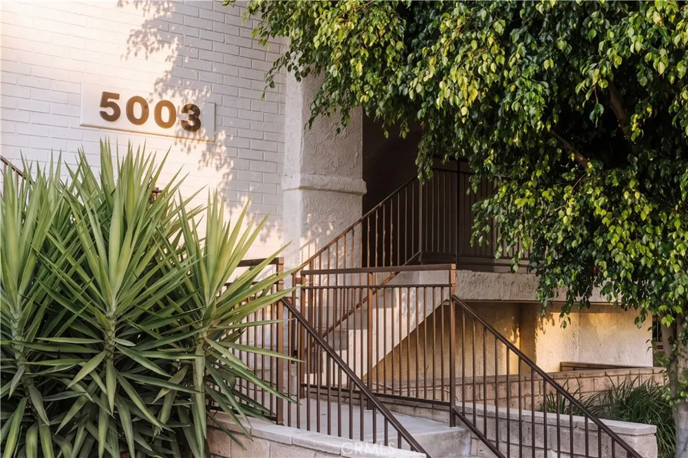 5003 Tilden Sherman Oaks, CA 91423