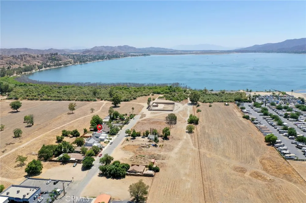 16708 Joy Lake Elsinore, CA 92530