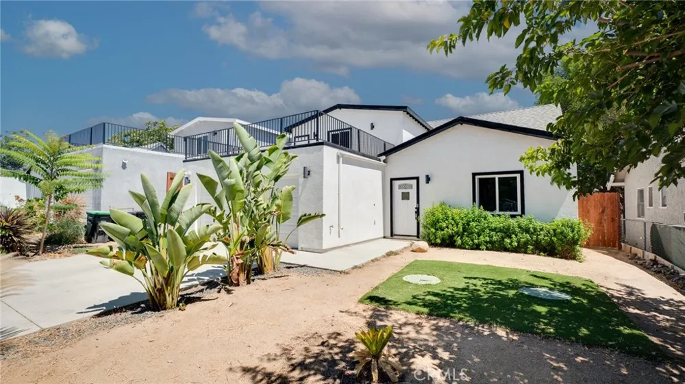 16708 Joy Lake Elsinore, CA 92530