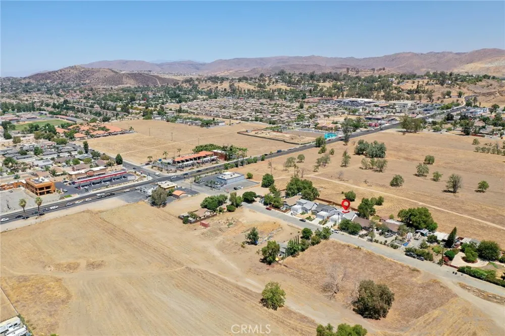 16708 Joy Lake Elsinore, CA 92530