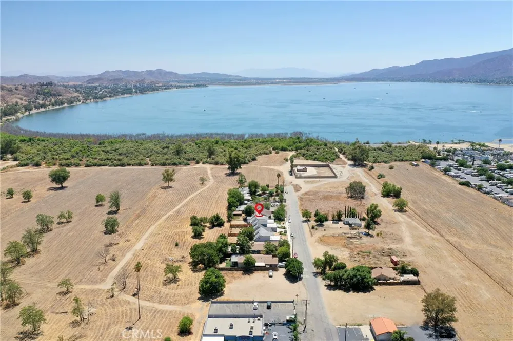 16708 Joy Lake Elsinore, CA 92530