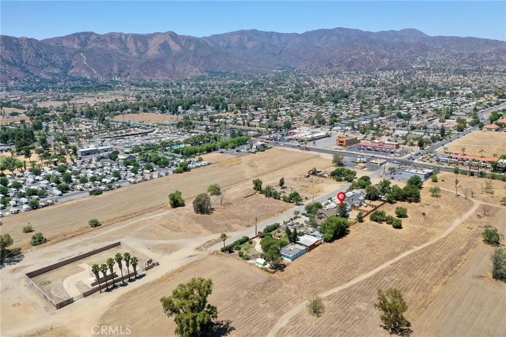 16708 Joy Lake Elsinore, CA 92530