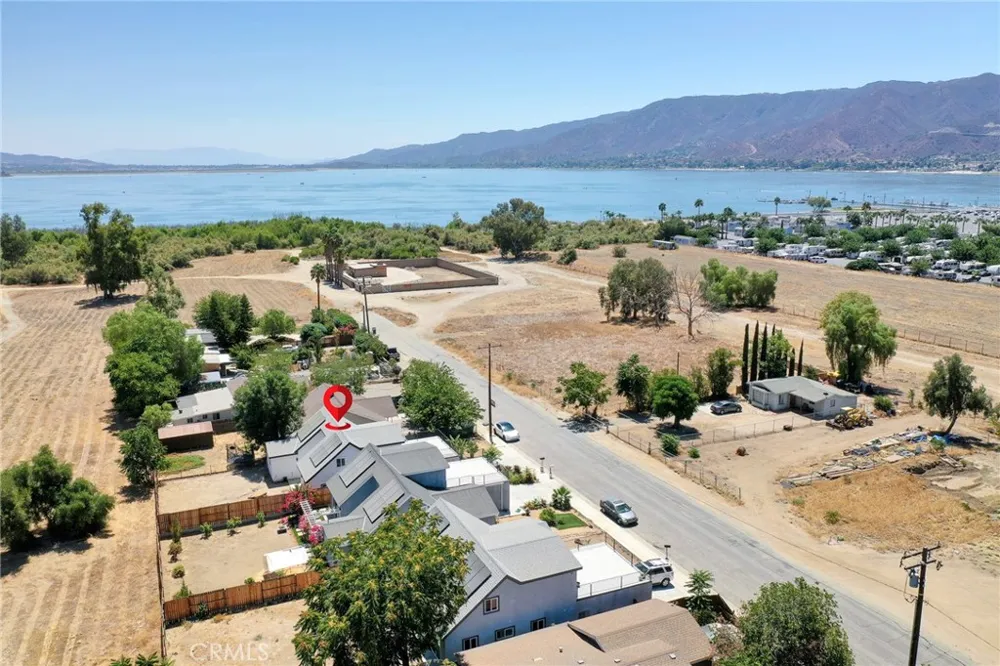 16708 Joy Lake Elsinore, CA 92530