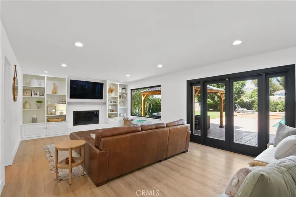 7145 E Grovewood Lane Orange Park Acres, CA 92869