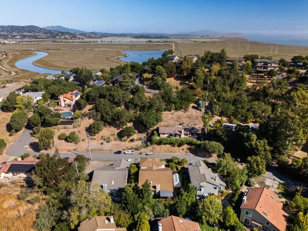 18 Point Gallinas Road San Rafael, CA 94903