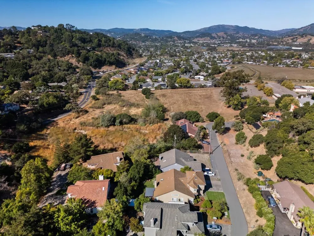 18 Point Gallinas Road San Rafael, CA 94903