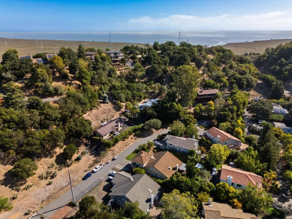 18 Point Gallinas Road San Rafael, CA 94903