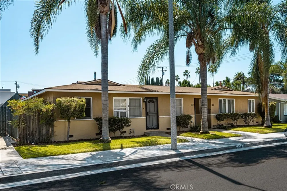 124 W Adele Anaheim, CA 92805