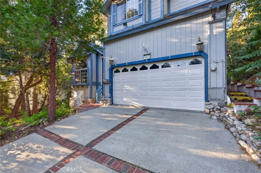264 El Dorado Drive Lake Arrowhead, CA 92352