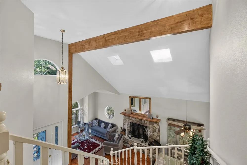 264 El Dorado Drive Lake Arrowhead, CA 92352