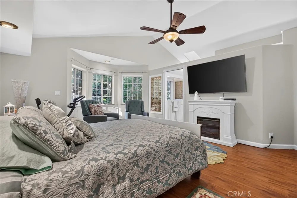 264 El Dorado Drive Lake Arrowhead, CA 92352