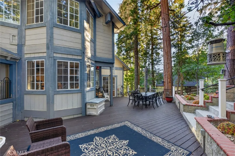 264 El Dorado Drive Lake Arrowhead, CA 92352