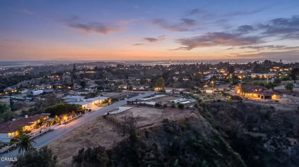 631 Corriente Court Camarillo, CA 93010