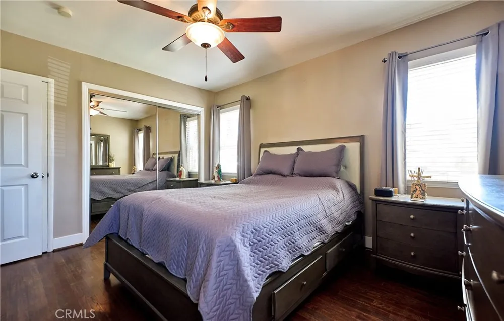 901 10th Upland, CA 91786
