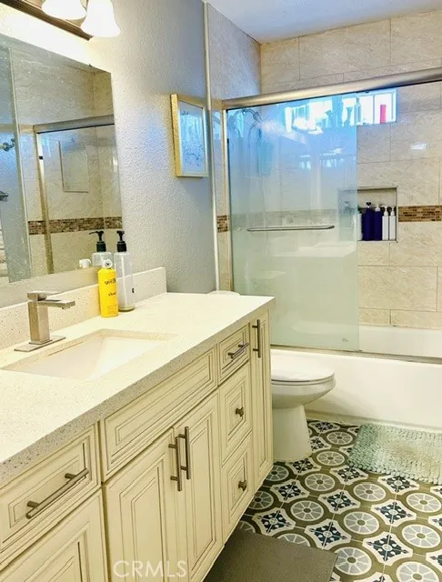11711 Magnolia #D El Monte, CA 91732