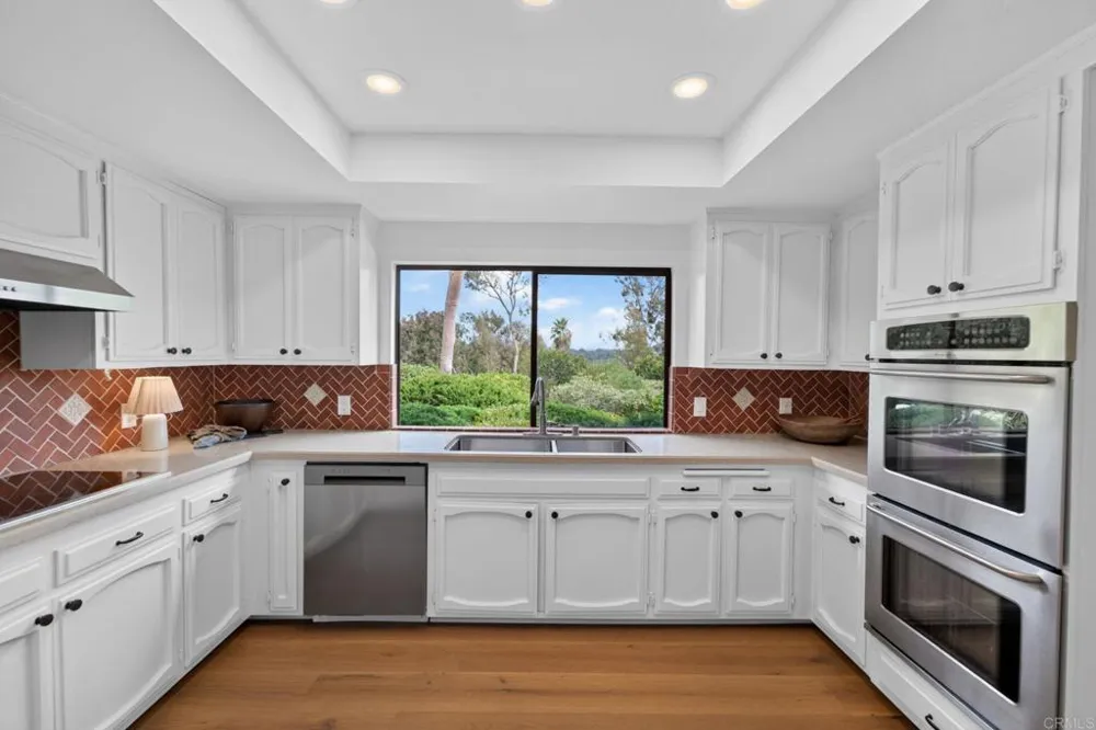 2223 El Camino Del Norte Encinitas, CA 92024