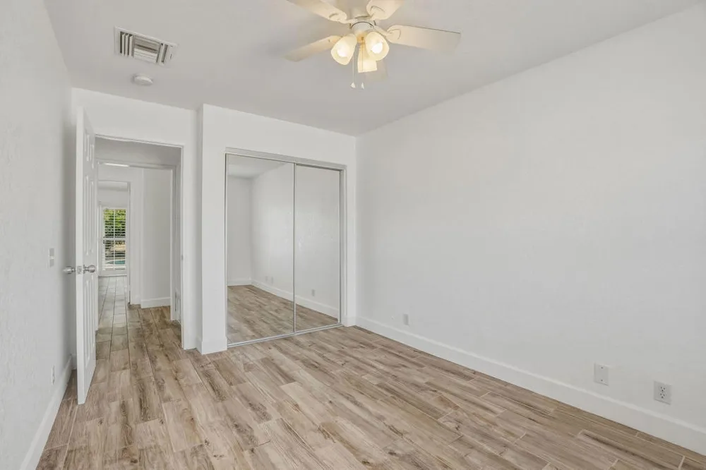 77729 Edinborough Street Palm Desert, CA 92211