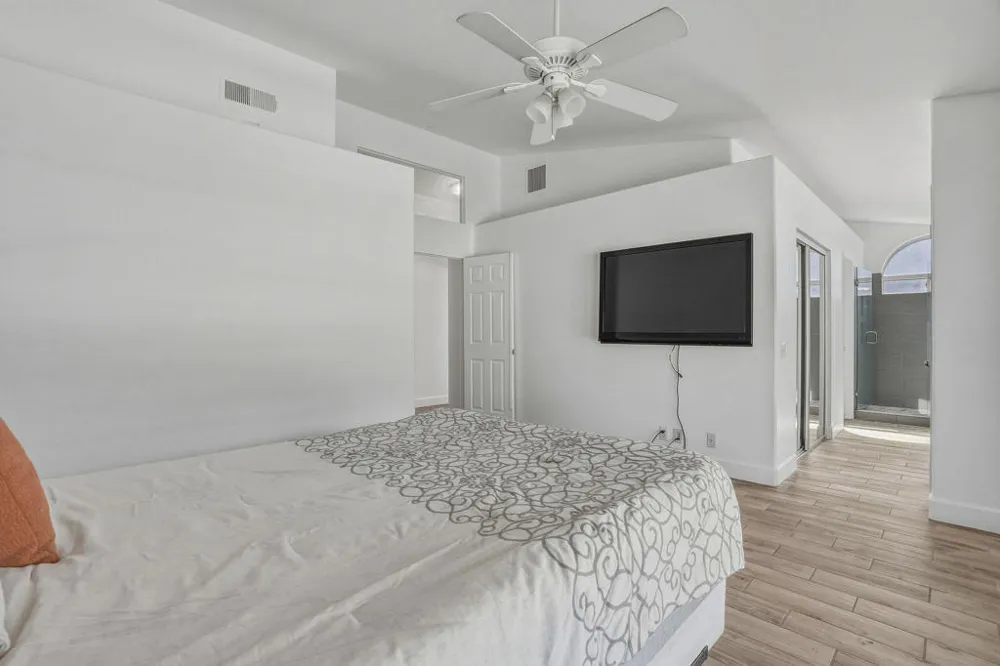 77729 Edinborough Street Palm Desert, CA 92211