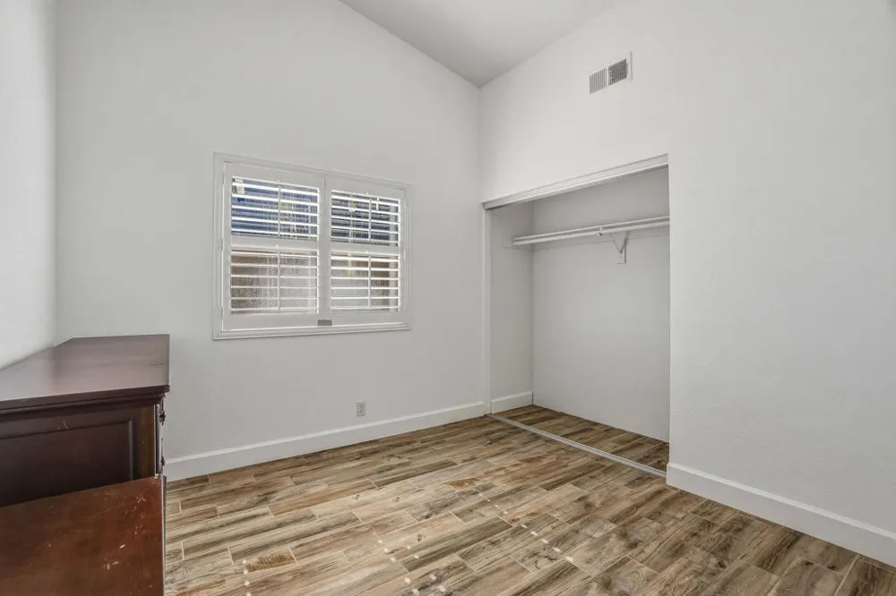 77729 Edinborough Street Palm Desert, CA 92211