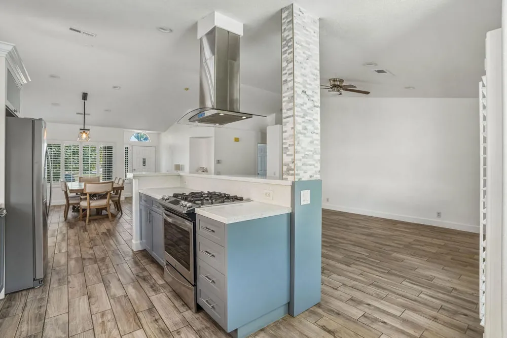 77729 Edinborough Street Palm Desert, CA 92211