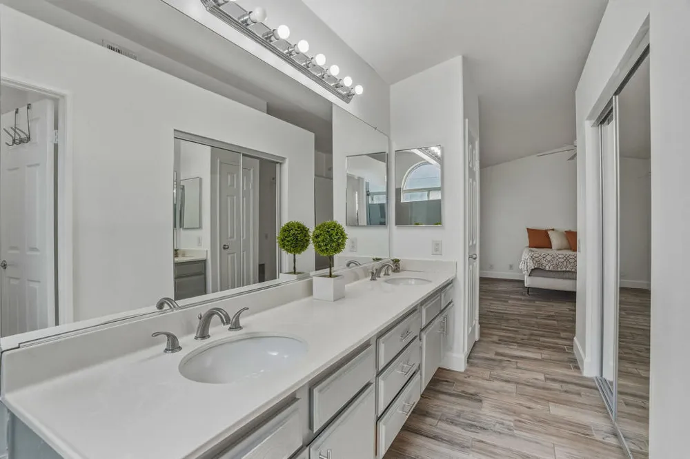 77729 Edinborough Street Palm Desert, CA 92211