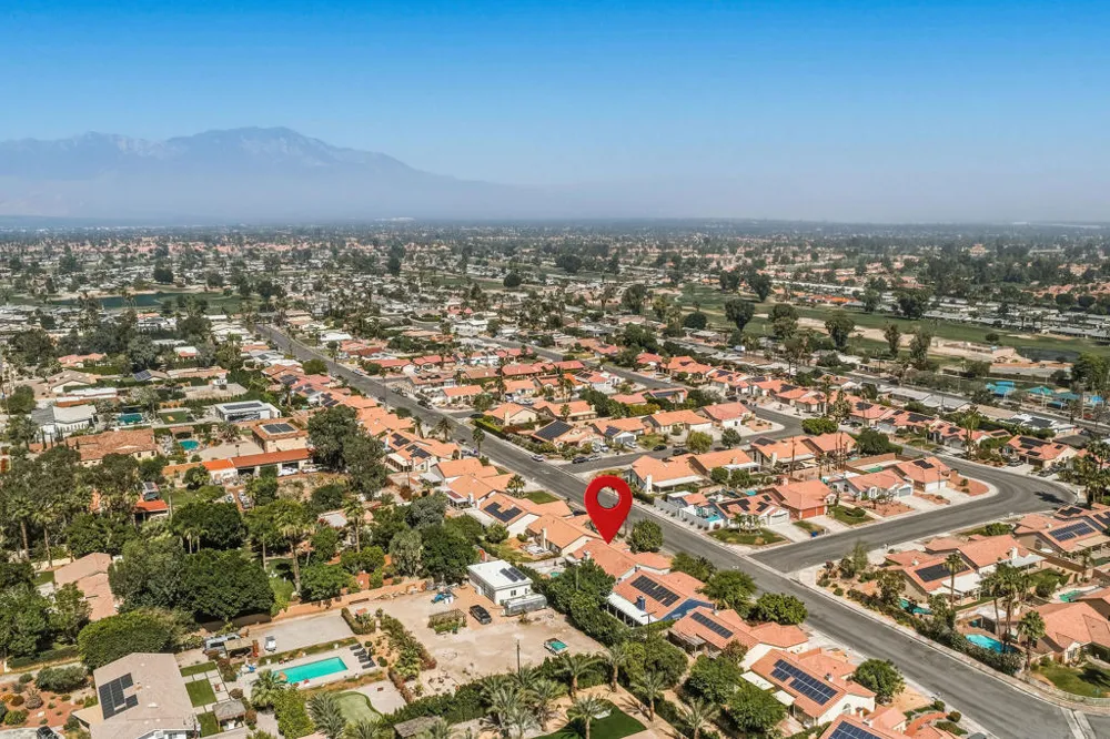 77729 Edinborough Street Palm Desert, CA 92211