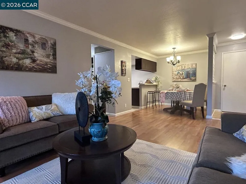 34 Massolo Dr #B Pleasant Hill, CA 94523