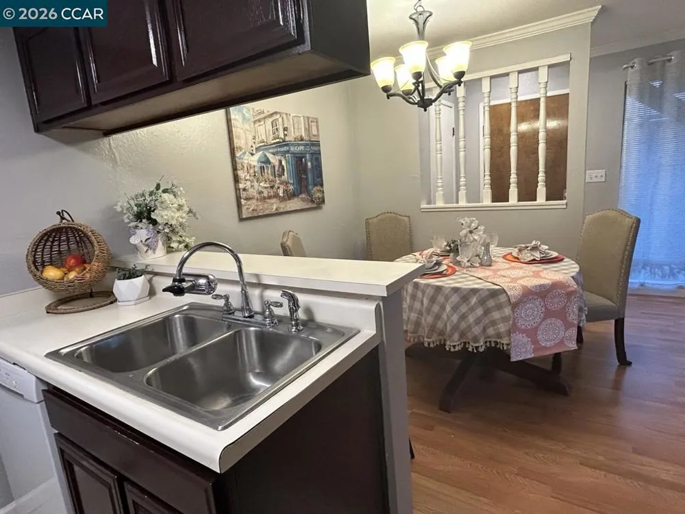34 Massolo Dr #B Pleasant Hill, CA 94523