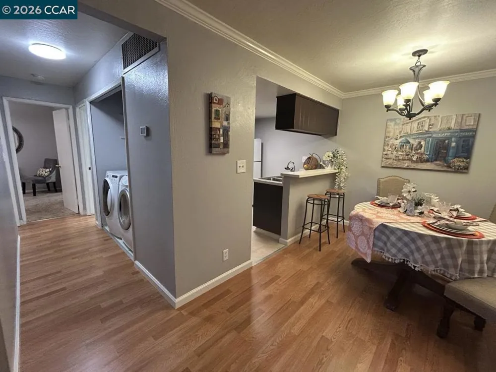 34 Massolo Dr #B Pleasant Hill, CA 94523