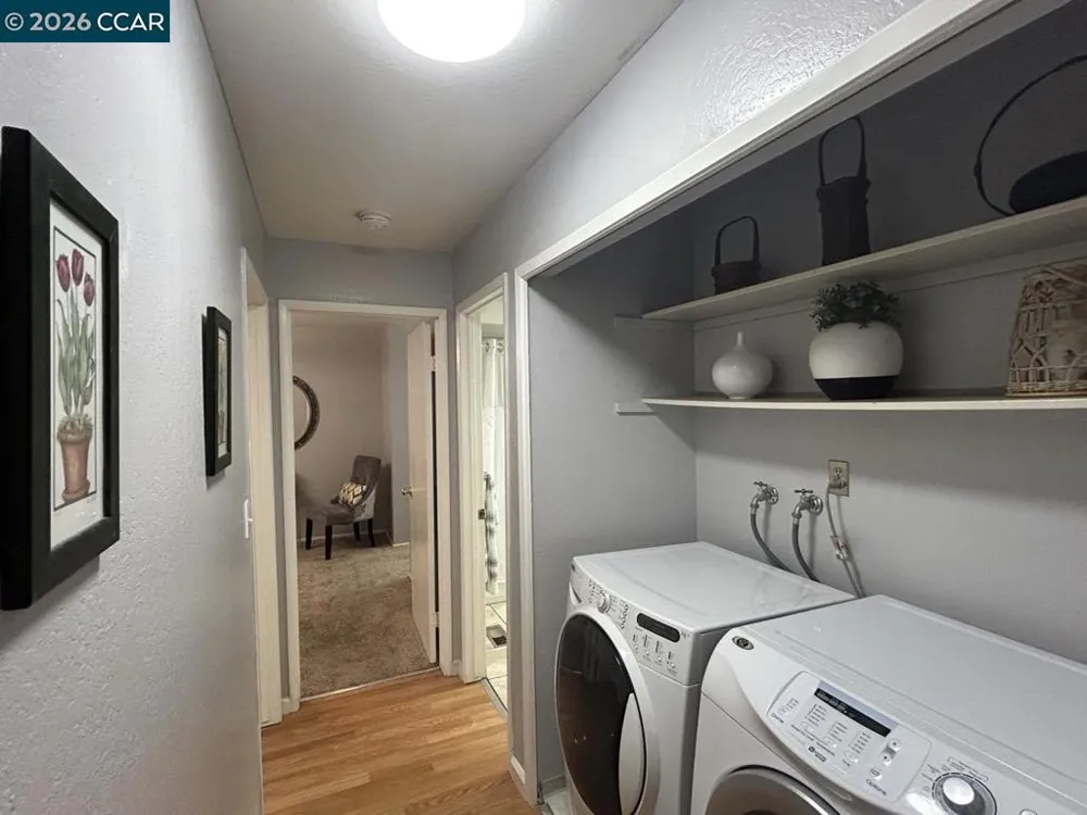 34 Massolo Dr #B Pleasant Hill, CA 94523