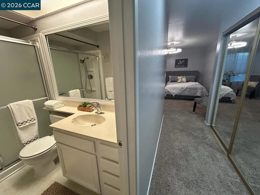 34 Massolo Dr #B Pleasant Hill, CA 94523