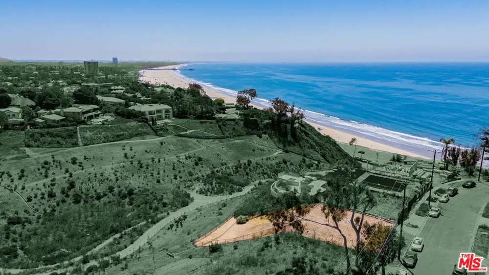15215 Friends Street Pacific Palisades, CA 90272