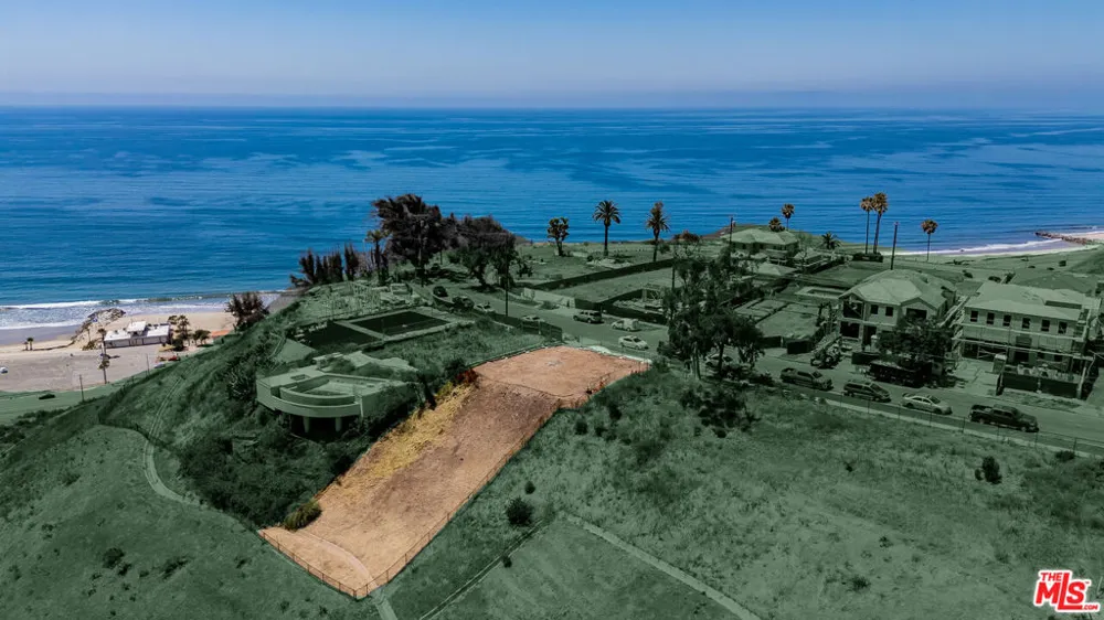 15215 Friends Street Pacific Palisades, CA 90272