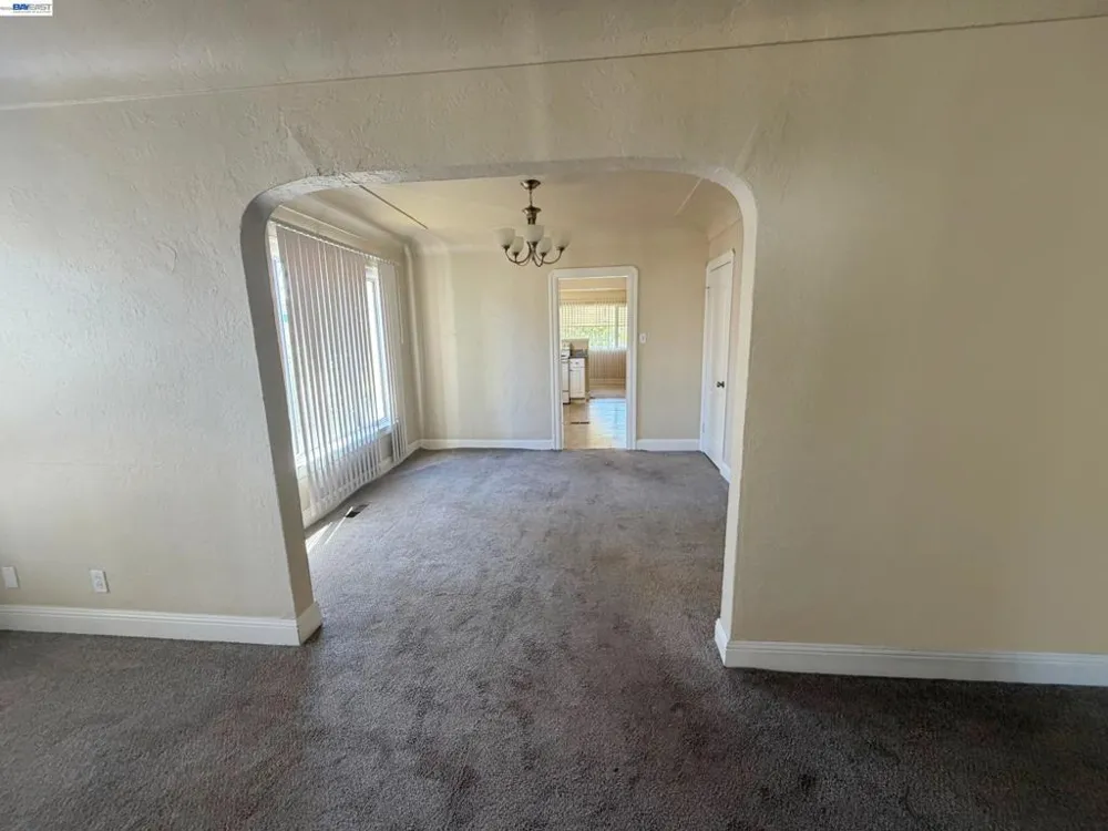 7 Howard Ave Vallejo, CA 94590