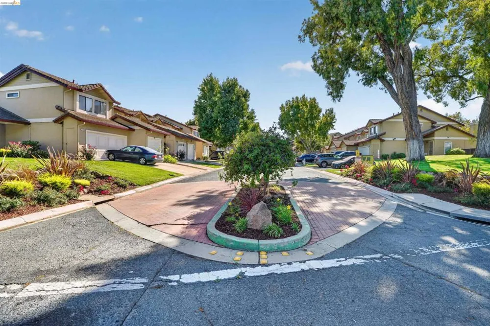 109 Peppermill Ln Pittsburg, CA 94565