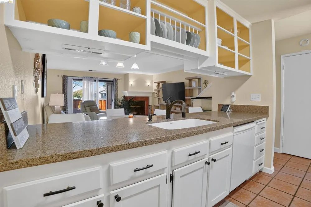 109 Peppermill Ln Pittsburg, CA 94565