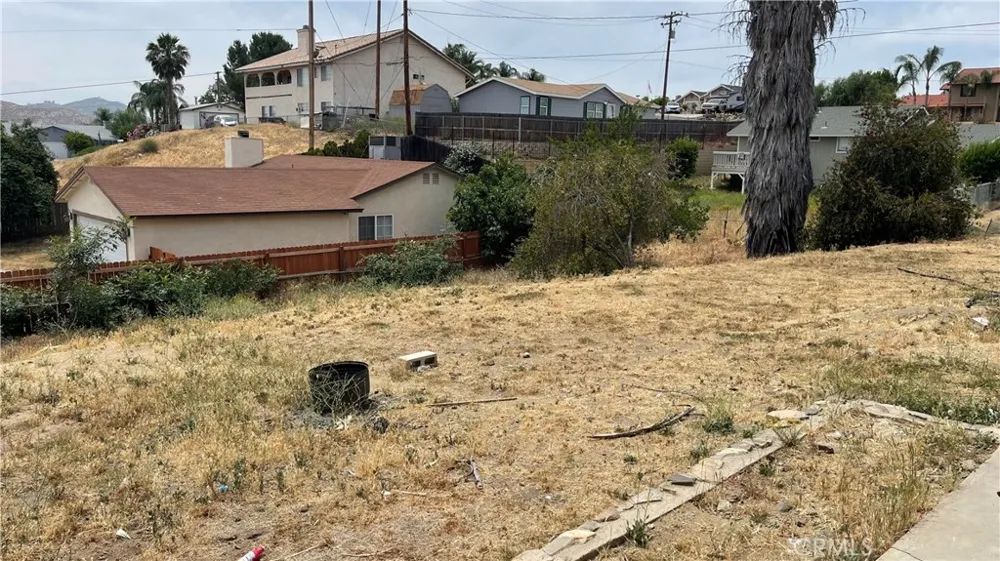 APN #351-043-011 Canyon Lake, CA 92587